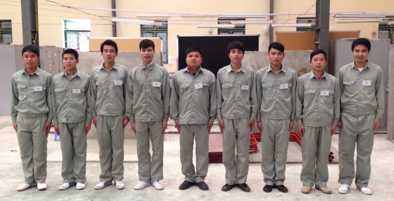 9 nam thi tuyển đơn dàn giáo tại xưởng xây dựng công ty 2/2014